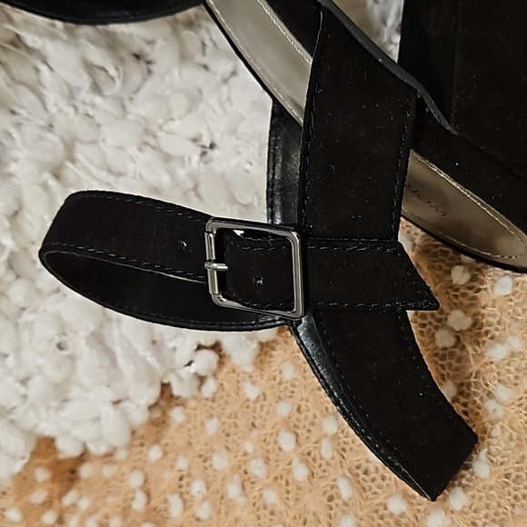 Worthington Heels - Picture 13 of 17